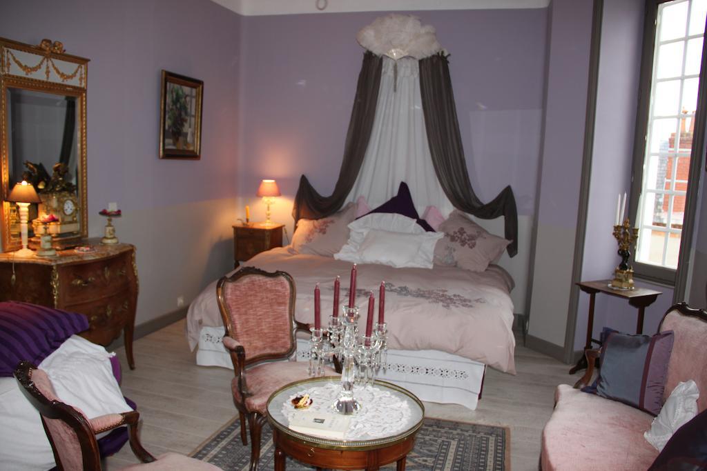 Le Petit Chateau - Tiffauges Proche Puy Dufou Bilik gambar