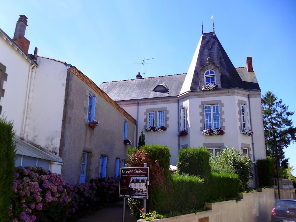 Le Petit Chateau - Tiffauges Proche Puy Dufou Luaran gambar