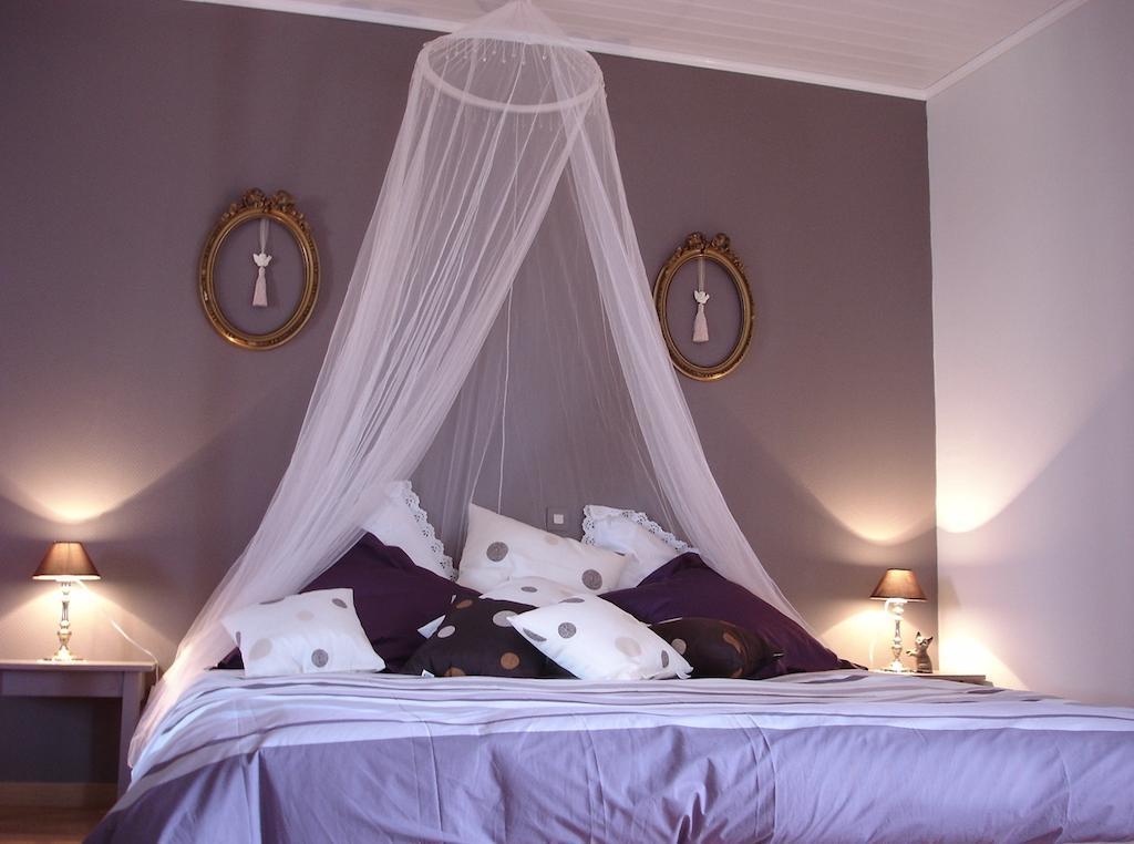 Le Petit Chateau - Tiffauges Proche Puy Dufou Luaran gambar