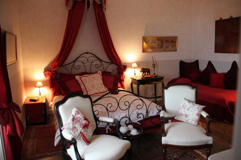 Le Petit Chateau - Tiffauges Proche Puy Dufou Bilik gambar